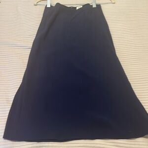 Aritzia Wilfred skirt